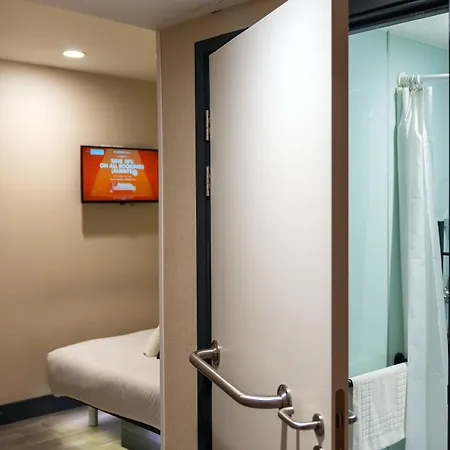 Otel Easyhotel Leeds
