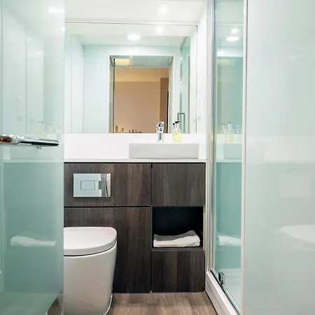 Easyhotel Leeds Otel
