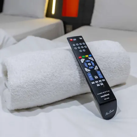 Easyhotel Hotel 2*