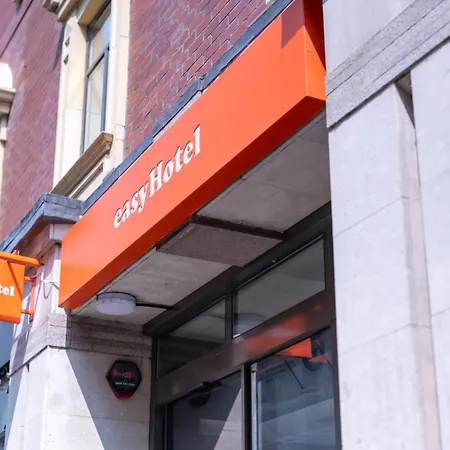 Hotel Easyhotel