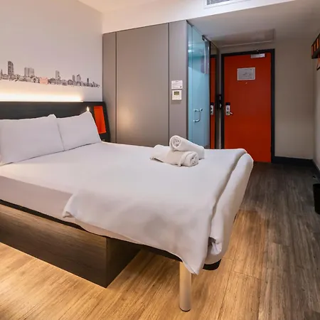 Easyhotel Leeds (West Yorkshire)