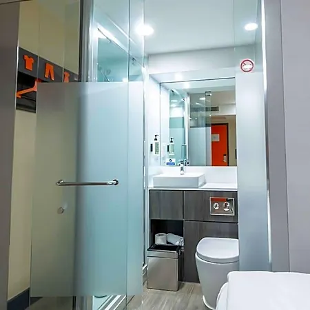 Hotel Easyhotel