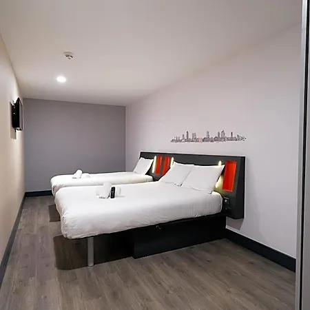 Easyhotel 2* Leeds (West Yorkshire)