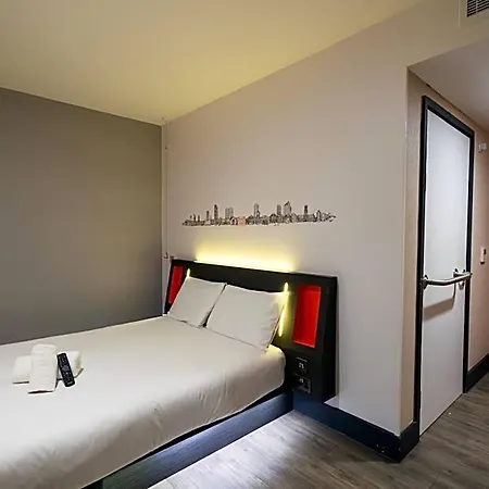 Easyhotel Leeds (West Yorkshire)