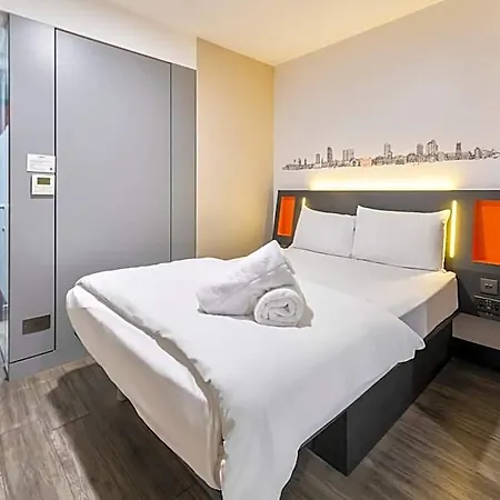 Hotel Easyhotel Leeds (West Yorkshire)