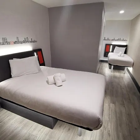 Easyhotel 2* Leeds (West Yorkshire)