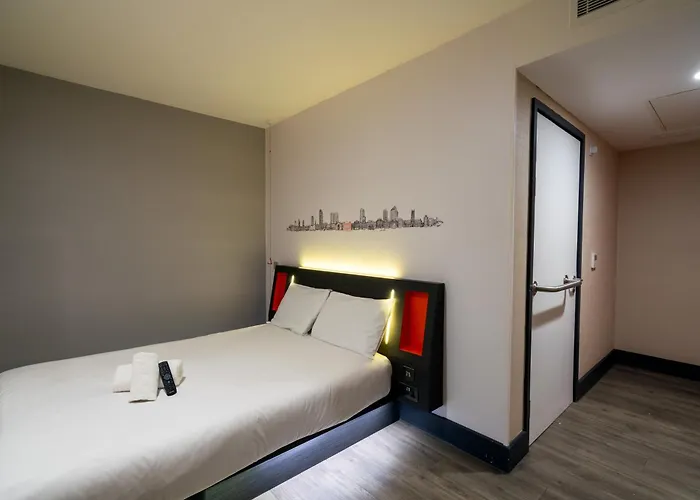 Easyhotel 2* Лідс