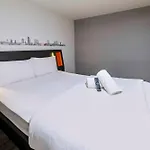 호텔 Easyhotel 리즈