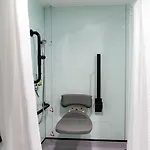 Easyhotel 호텔 리즈