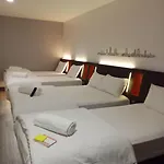 Easyhotel 2* 리즈
