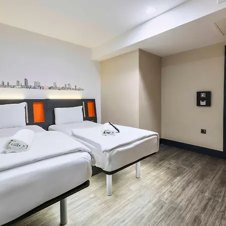 Szálloda Easyhotel