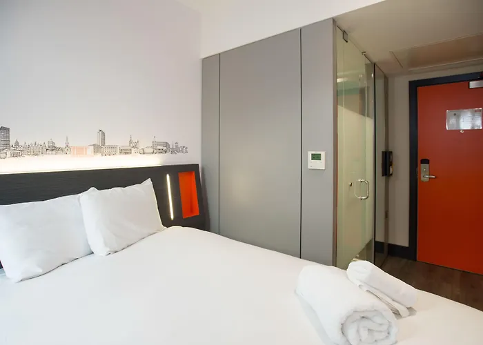 Easyhotel 2* ليدز