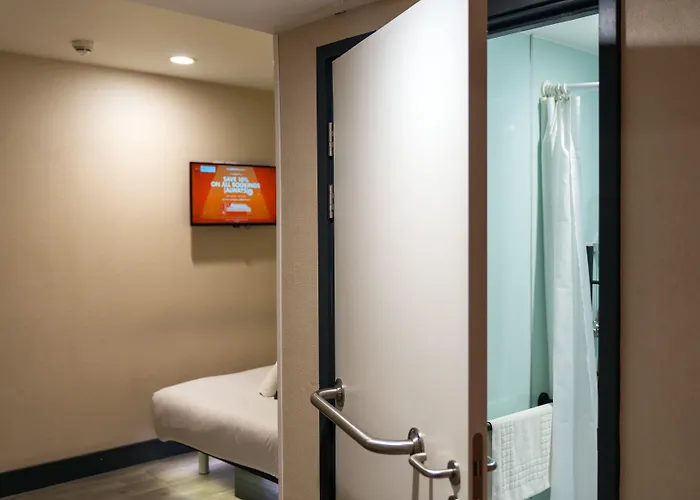 Easyhotel 2* ليدز